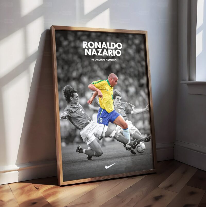 Ronaldo 'R9' Poster